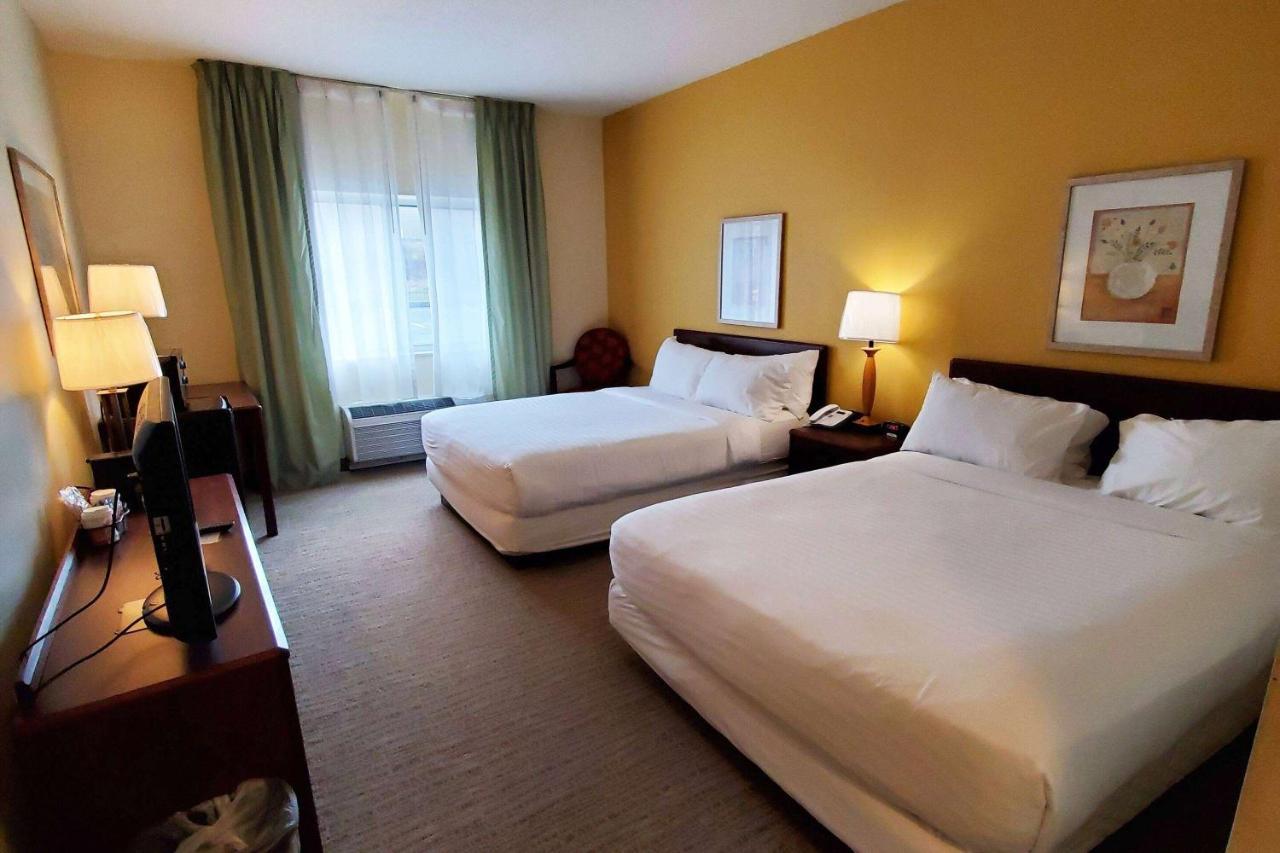 Wingate By Wyndham Uniontown Hotel Exterior foto